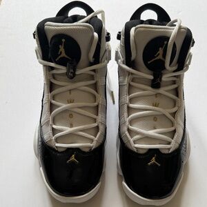 Nike Jordan 6 Rings Defining Moments Sneakers US7.5